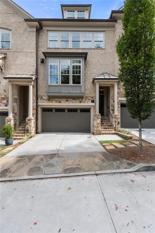 Photo - 2045 Bellrick Rd NW