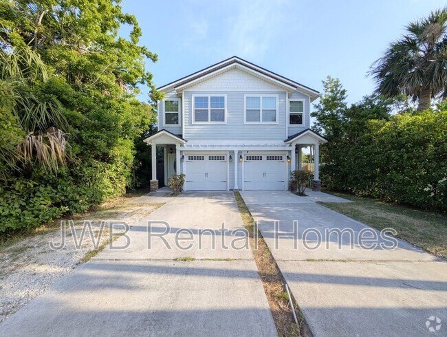 Building Photo - 631 2nd Ave S Rental