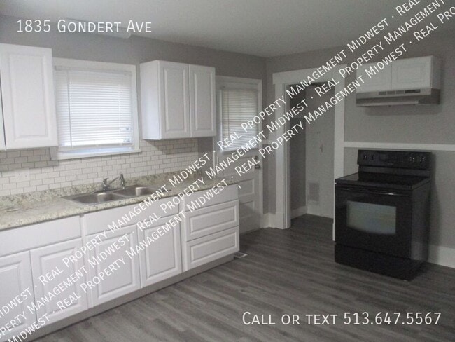 Photo - 1835 Gondert Ave