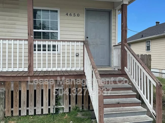 Building Photo - 4650 Laine Ave Rental