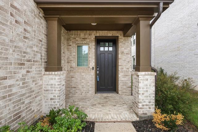Photo - 824 Trailside Ln