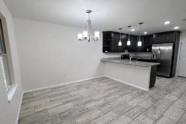 Photo - 5822 Doctorado Dr