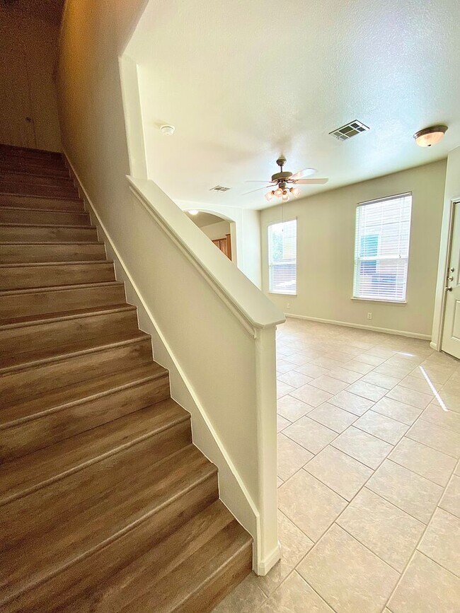 Photo - 2406 Allred Dr