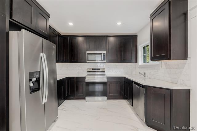 Photo - 3534 Clay St