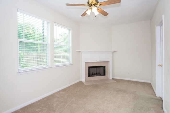 Photo - 1907 Doliver Cir