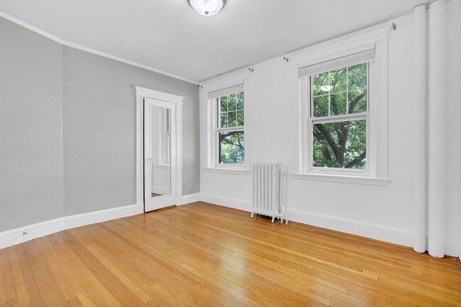 Photo - 122 Riverway Unit 8