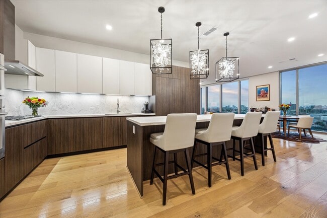 Photo - 1711 Allen Pkwy Unit 1903