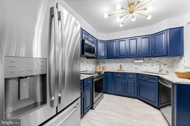 Building Photo - 9463 Hickory Limb Unit 251