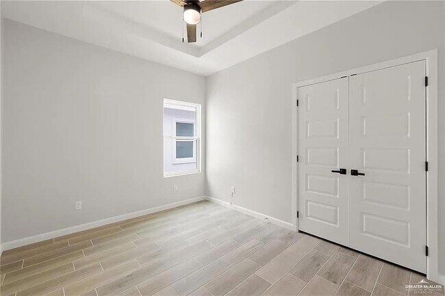 Photo - 9206 N 56th Ln Unit 4