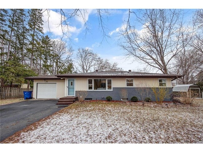 Photo - 17520 11th Ave N