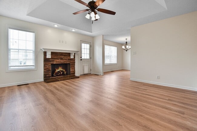Photo - Pet Friendly Three Bedroom with Bonus!