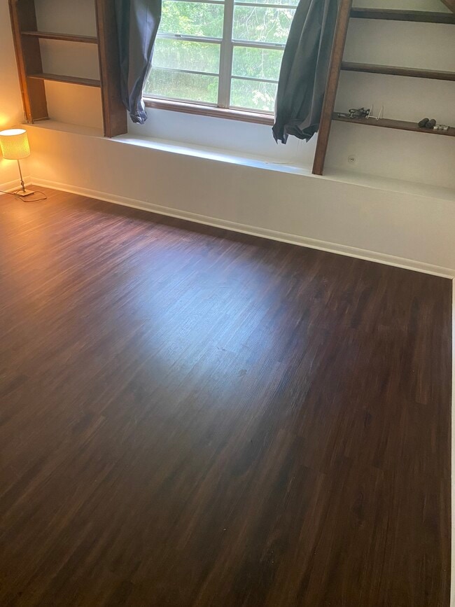 2nd bedroom or living room - 1922 Willow Wisp Ln