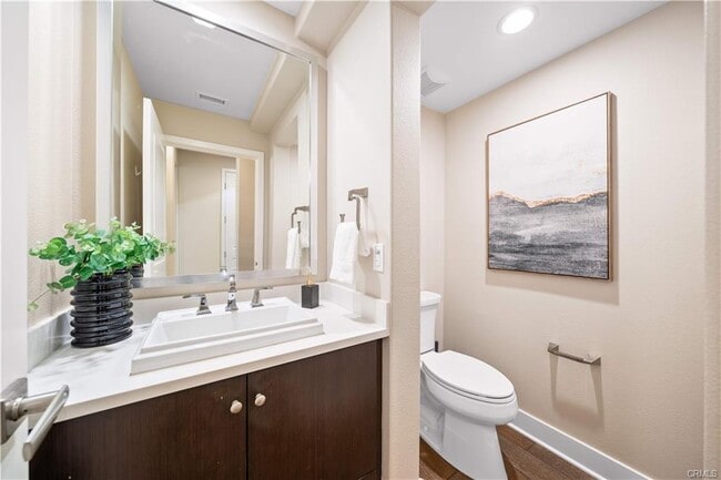 Photo - 74 Gainsboro