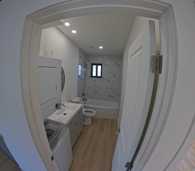 Photo - 221 E Tonto Dr Unit 1