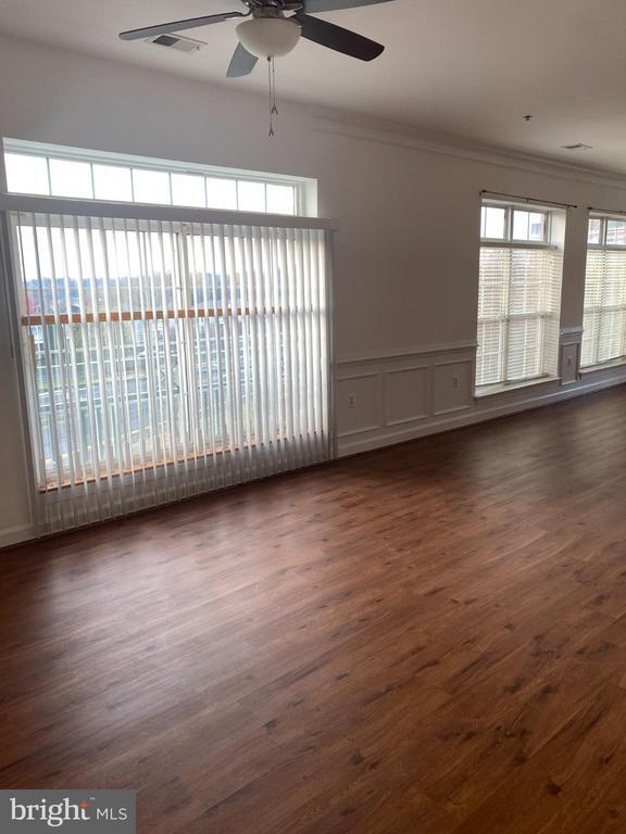 Photo - 820 Belmont Bay Dr Unidad 301