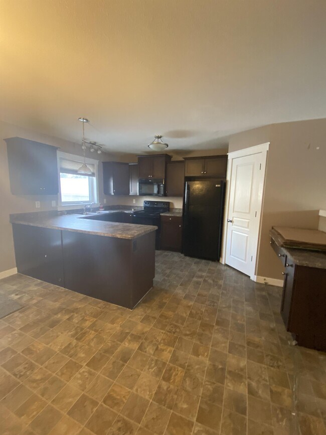 Photo - 467 Halifax St