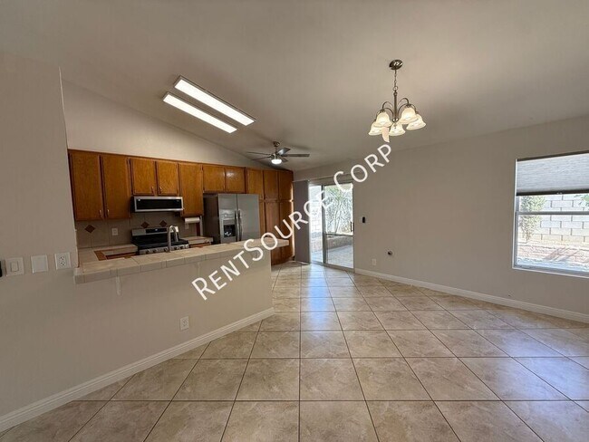 Photo - 2501 Summerchase Ave