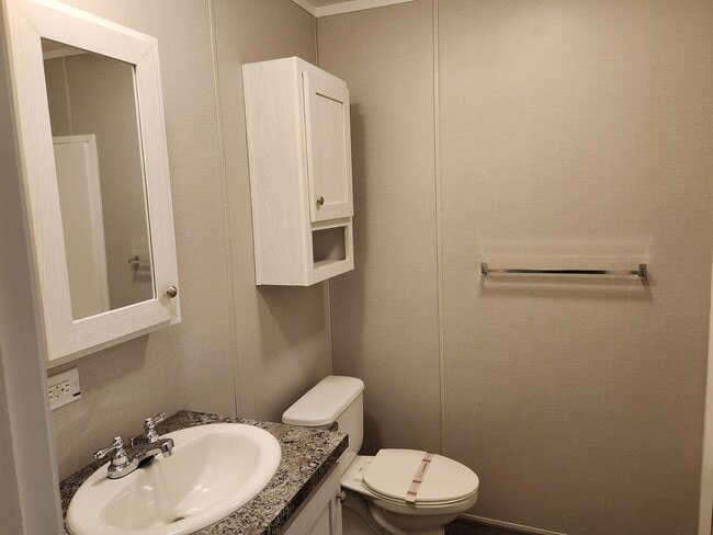 Photo - 25 E Arizona