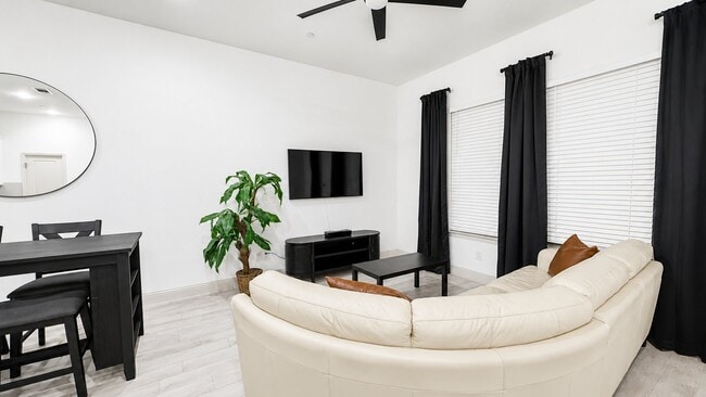 6137 Blythe Dr