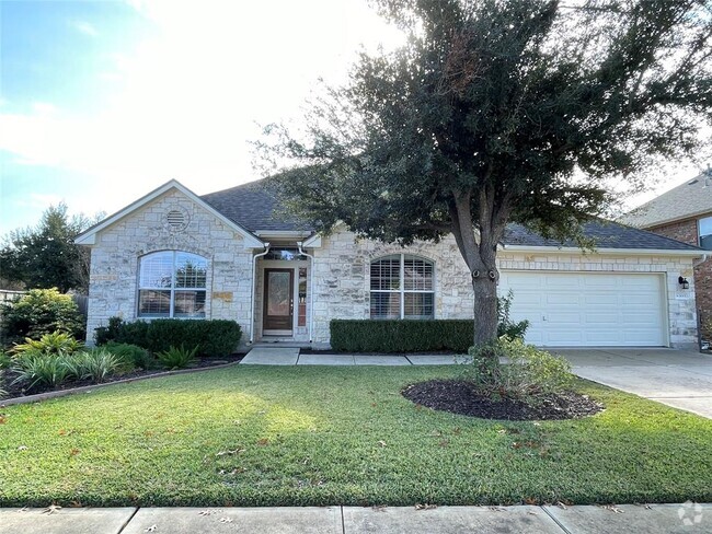 Building Photo - 3001 Goldenoak Cir Rental