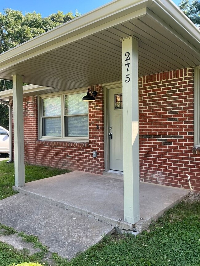 Photo - 275 Attaway Rd