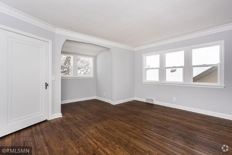 Building Photo - 2714 Johnson St NE Unit 2 Rental