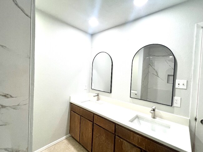 Photo - 2407 Ventura Dr