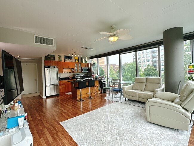 Photo - 8151 33rd Ave S Unidad 206E