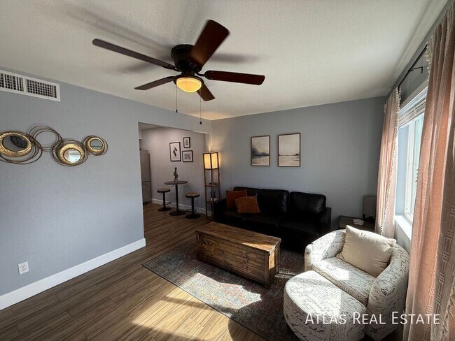 Photo - 2540 N 17th Way Unit 4