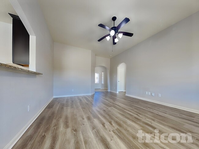 Photo - 27005 Wichita Ct