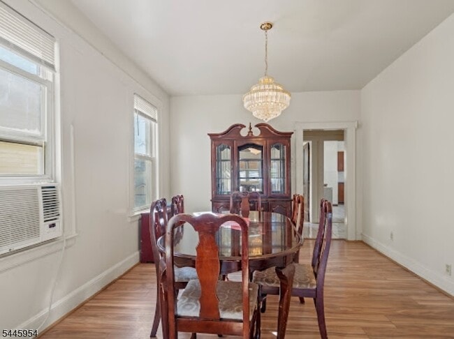 Photo - 31 Temple Pl