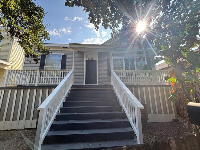 Building Photo - 2613 Avenue K