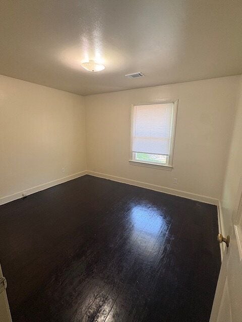 Photo - 503 Battle St