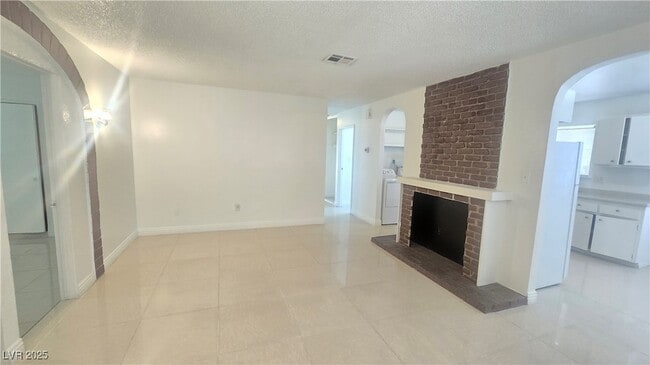 Photo - 4533 W Desert Inn Rd