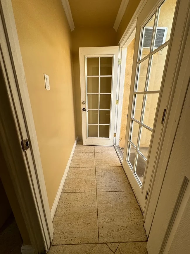 Photo - 648 Molinar Ave Unidad 648 Molinar Ave #3