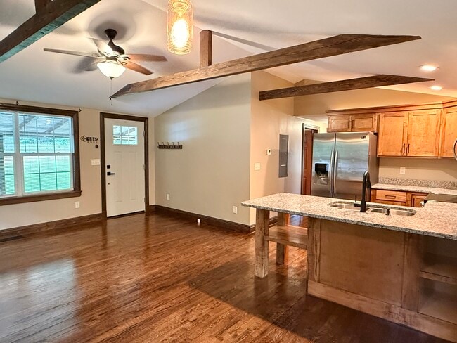 Photo - 1302 Hotwater Rd