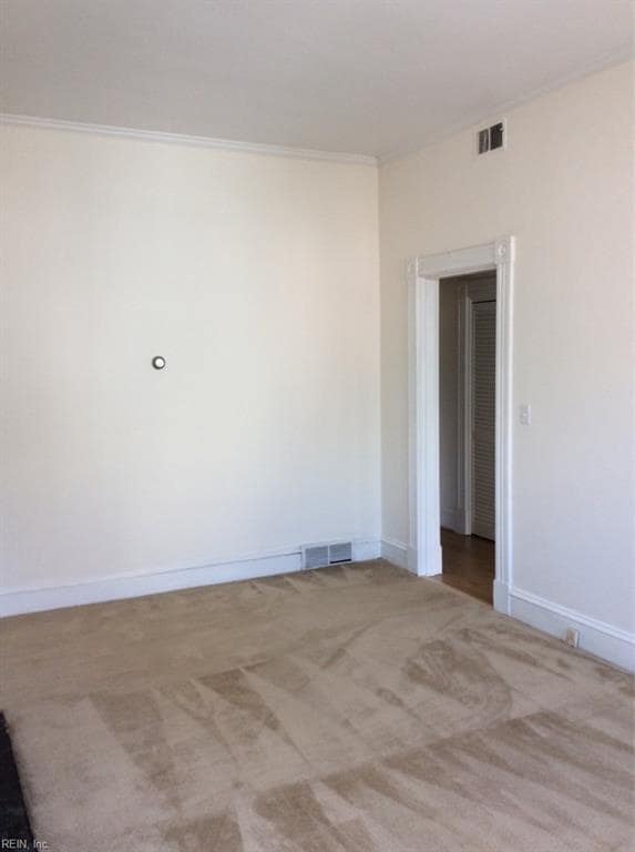 Photo - 728 Yarmouth St