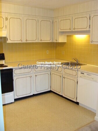 Photo - 155 Lexington St Unidad 34