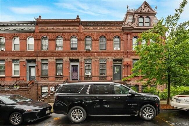 Photo - 53 Linden St