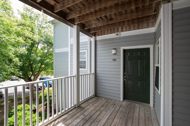 Photo - University Woods Retreat: 4 BR/4 Bath minu...