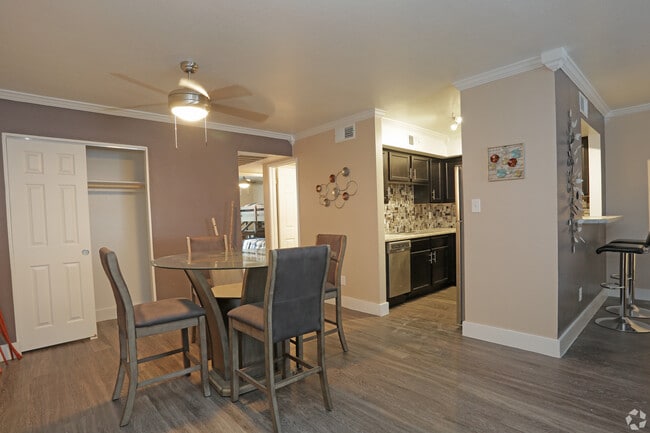 Photo - Papago Gardens Apartments