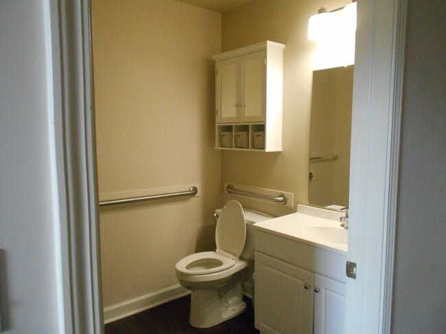 Baño - 735 Washington St Unidad 220
