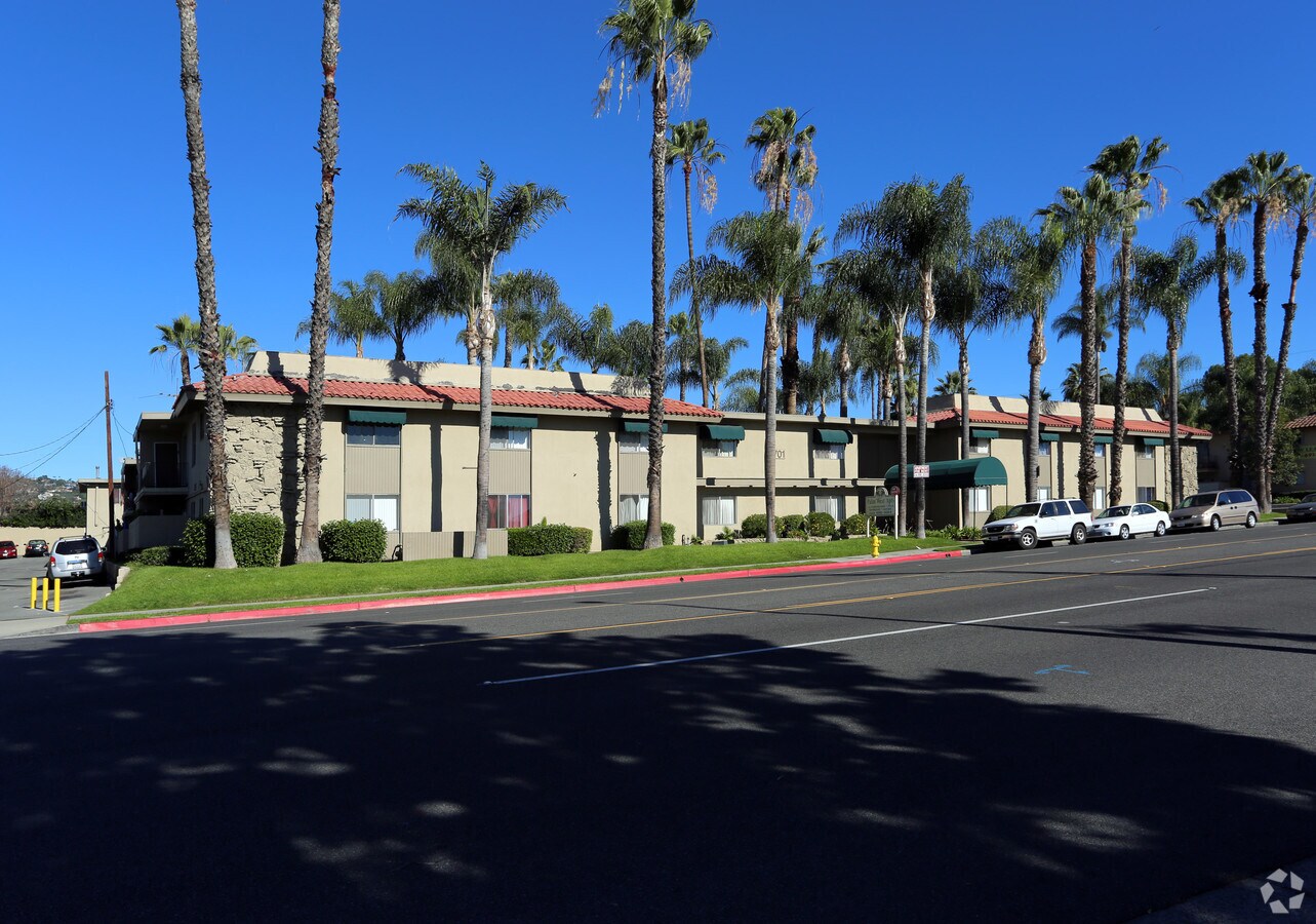 Photo - Palm West Apartments