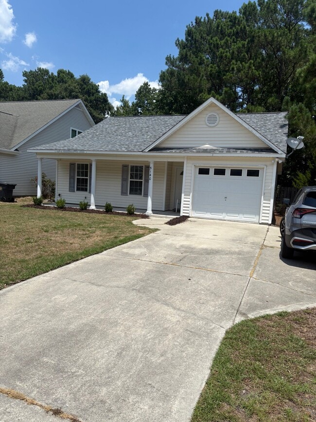 Building Photo - 5140 Long Pointe Rd