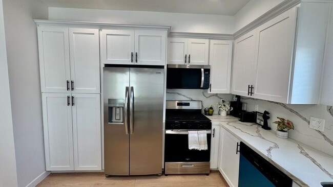 Photo - 2681 Pomeroy Ave Unit 1/4
