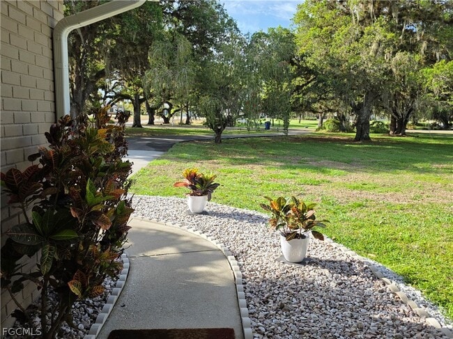 Photo - 1250 Riverbend Dr