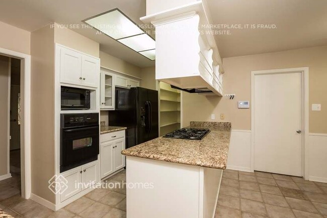 Photo - 12103 Silver Creek Dr