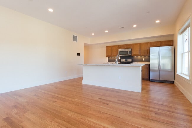 Photo - 5165 Washington St Unidad 11