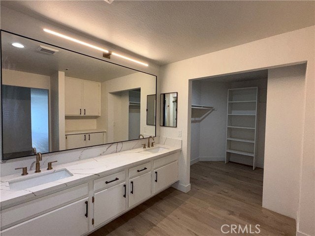 Photo - 260 Cagney Ln