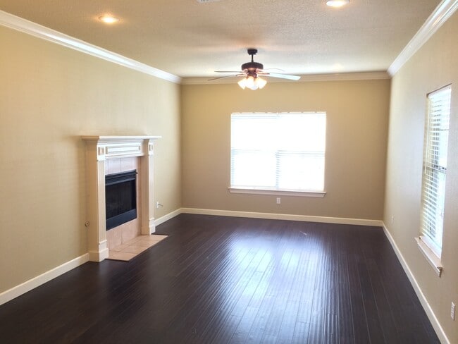 Photo - 4 Bedroom, 2.5 Bath Home With Two Car Garage